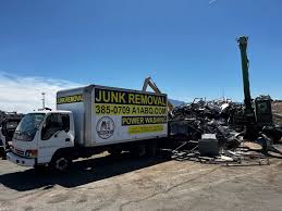 Best Retail Junk Removal  in Jonesville, MI